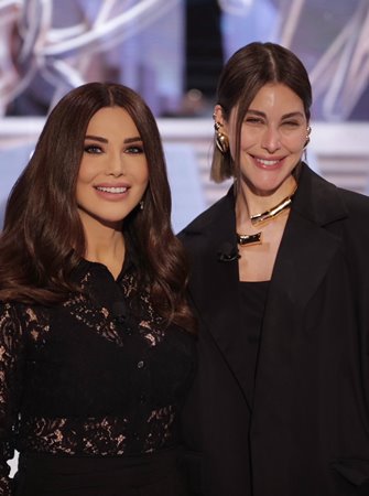 نور عريضة جريئة على الهواء مباشرةً