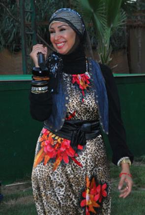 شاهيناز تشارك في حفلات العيد بالحجاب 