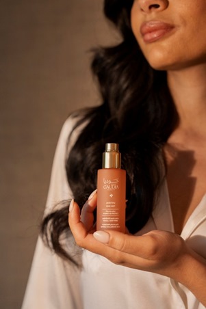 Gaudia Hair Mist: سر العناية الفاخرة لشعرك في صيف الخليج