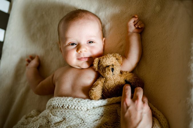 5 طرق مجربة لمساعدة طفلك الدارج على العودة إلى النوم