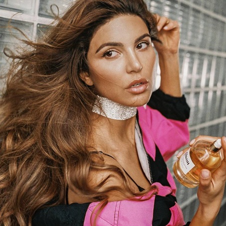 العطور المخصصة للشعر ترفع الروتين اليومي لمستوى فاخر