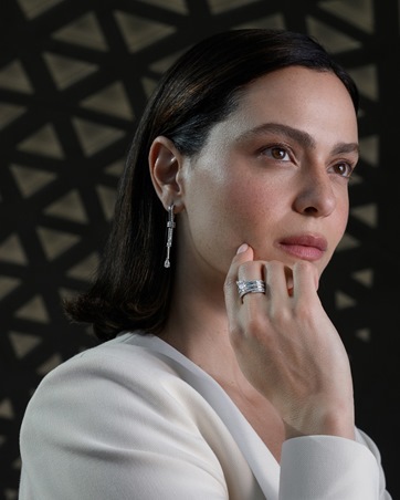 بريق رمضان… هندسة الضوء والذهب