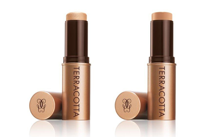 الحصول على بشرة متوّهجة برونزية لم يكن يوماً بهذه السهولة؛ إليكِ تجربتنا!