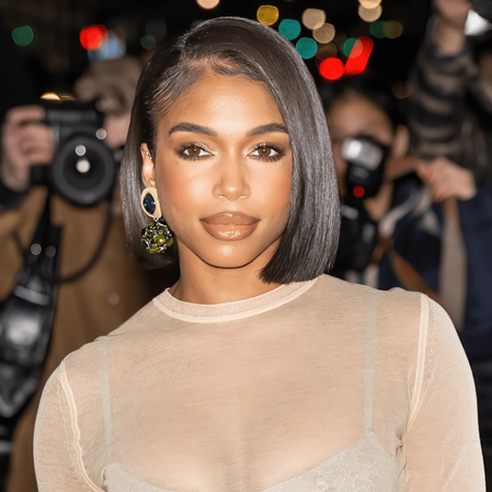 طرق مختلفة لتجربة تسريحة الشعر الأكثر أناقة في الخريف