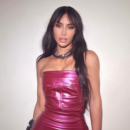 إليكِ أفكار أنيقة لتسريحة غرة الشعر الجانبية