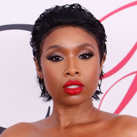 إليكِ أجمل قصّات الشعر القصيرة المناسبة للخريف