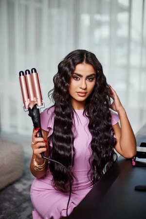 مجموعة أدوات Youmi Beauty السرّ وراء شعرنا المجعّد الجميل