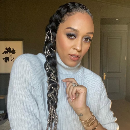 إليكِ أفكار إكسسوارات لتزيين ضفائركِ في موسم الاحتفالات