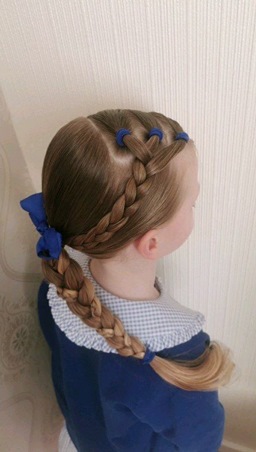 استوحي تسريحات شعر بنات مناسبة للمدرسة