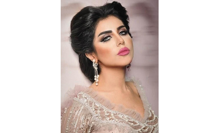نواعم تنفرد بنشر تفاصيل زواج حليمة بولند وشهر العسل