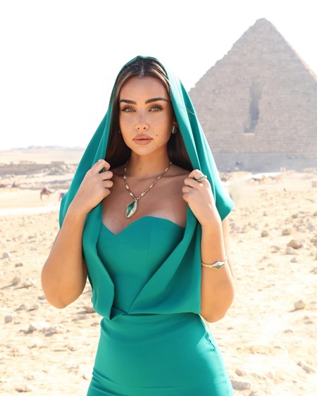 هنا الزاهد تصف فترة زواجها بأحمد فهمي بـ«غير الصحية»