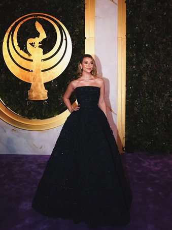 إليك أجمل إطلالات النجمات في حفل جوائز جوي 2026