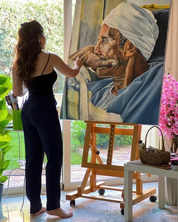 نجوم رسامون أبهروا الجمهور بأعمالهم.. حلمي ونور ومرينا أبرزهم