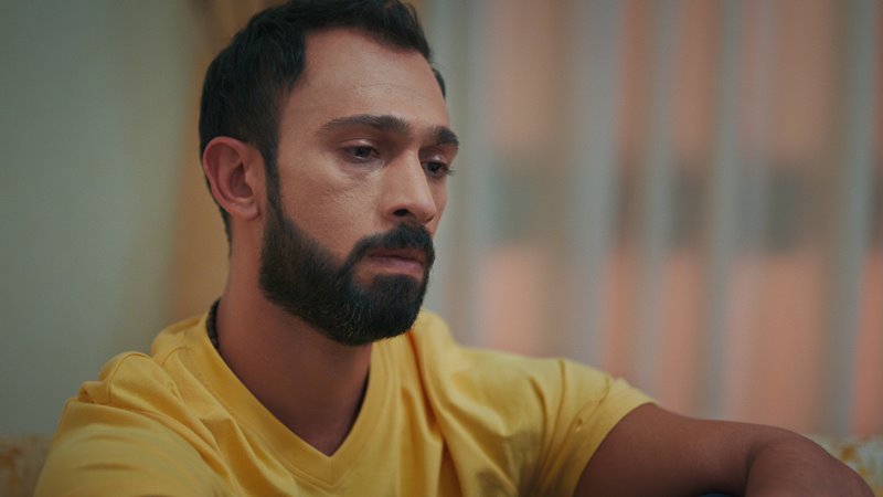 إلهام الفضالة أم متسلطة على أبنائها وزوجاتهم
