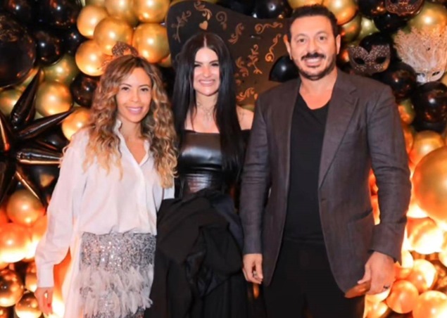 من هي هدى الناظر زوجة مصطفى شعبان ولماذا تخلى عن وحدته؟
