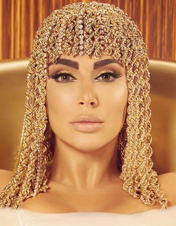 فيديو يكشف عن حيل هدى قطان في إخفاء ندوب حب الشباب