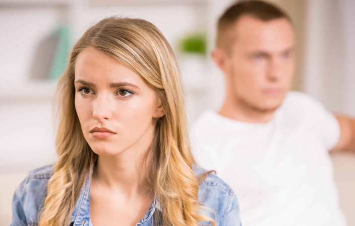 5 علامات تدلّ على أن اهتمامك بأطفالك قد يدمر زوجك