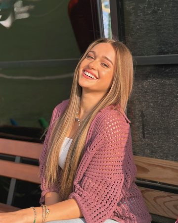 نور إيهاب تنفصل عن خطيبها