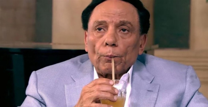 صورة... كواليس زيارة تركي آل الشيخ للزعيم عادل إمام في منزله