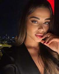 من هي يارا السكري وعلاقتها بأزمة بسمة بوسيل وهالة عمر وتامر حسني؟