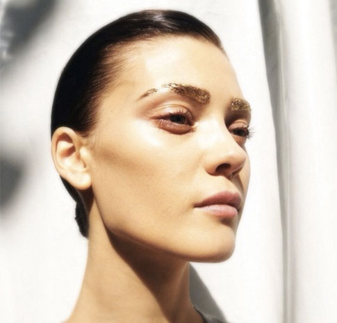 خبراء تجميل عالميون عليكِ متابعتهم على إنستغرام