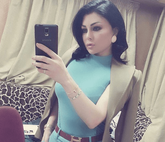 شاهدي آخر نشاطات الفنانين على إنستغرام