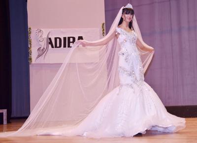 أديبا المحبوب لـ«نواعم»: فساتين الزفاف في الخليج فخمة