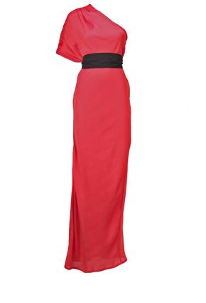 لويز ضومط: للمصمّمين الخليجيين لمسة مميزة من الحضارة الشرق أوسطية 