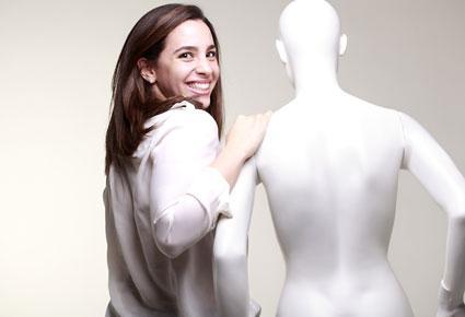 لويز ضومط: للمصمّمين الخليجيين لمسة مميزة من الحضارة الشرق أوسطية 