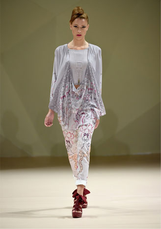 المصمّمة لمياء السديري لنواعم: نظرة المجتمع السعودي للمرأة تغيرت أخيرًا