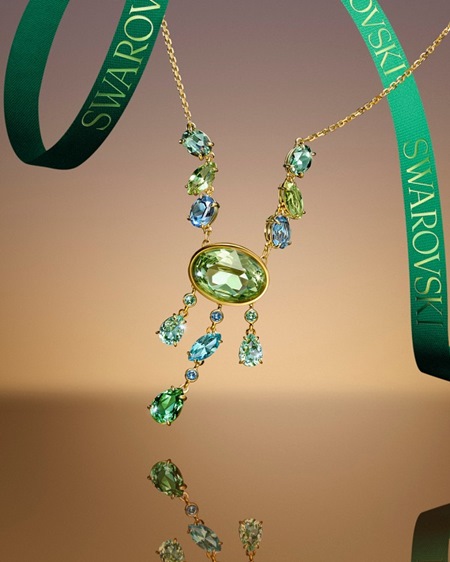 بريق يليق بلياليكِ