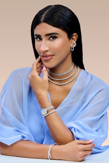 بريق يليق بلياليكِ