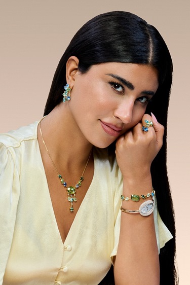 بريق يليق بلياليكِ