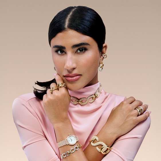 بريق يليق بلياليكِ