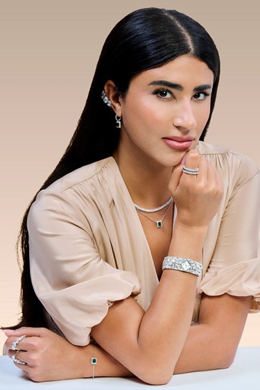 بريق يليق بلياليكِ