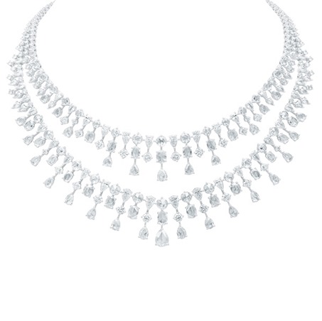 لمسات موسم الأعياد من Dhamani 1969