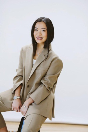 مقابلة مع Kary Cheng، المؤسس والرئيس التنفيذي لعلامة GLIST للأقنعة الورقية
