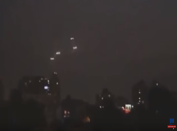 فيديو..موكب لسفن فضائية فى سماء تشيلي!