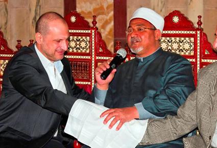 عقد قران خالد الصاوي بعيداً عن وسائل الاعلام