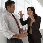 كيف تسيطرين على عواطفك عند وقوع الخلاف؟