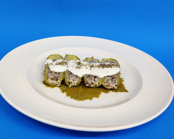 إليكِ من المطبخ اللبناني طريقة تحضير محشي الكوسا