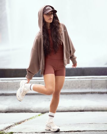 استعدي للأناقة المريحة مع خط Bershka Active الجديد