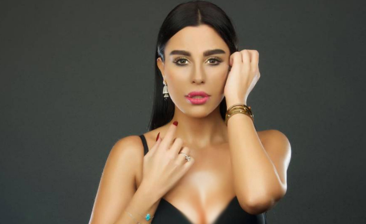 ليلى اسكندر تعلن عن موعد ولادتها