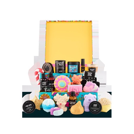 احتفلوا بسحر الأعياد مع تقويمَي Lush الاحتفاليين