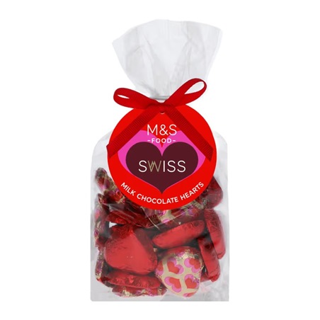 احتفلي بعيد الحب بهدايا مميزة ولذيذة من ماركس آند سبنسر للأغذية