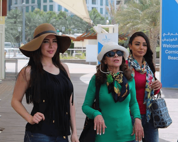 مديحة كنيفاتي لـ