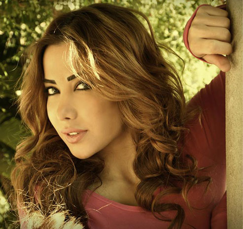 مَن وراء الإساءة إلى مديحة كنيفاتي... أخلاقيًا؟!