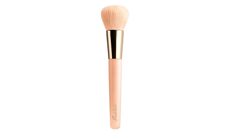 Lingerie de Peau مجموعتنا المثالية لمكياج مات