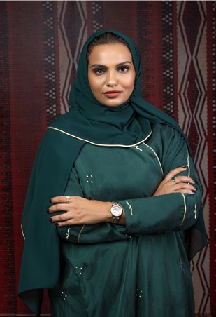 منال الأبيض مؤسس علامة eight fifty: الواقي الشمسي أسلوب حياة