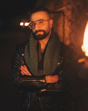 منال ملاط وكريستيان أبو عني يُغنّيان الحب تحت قمر واحد